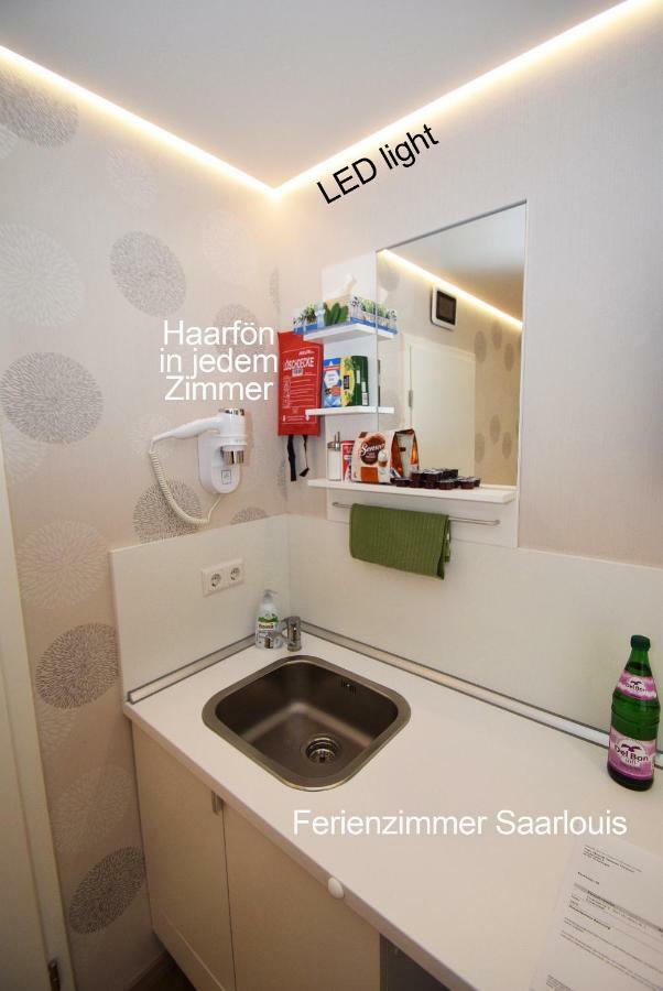 Ferienzimmer Saarlouis Exterior photo